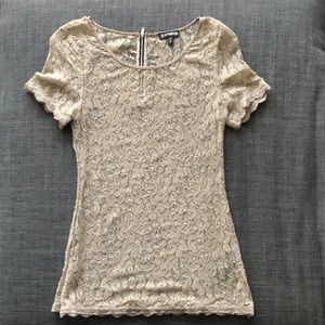 3/$20🔸Express Lace Top